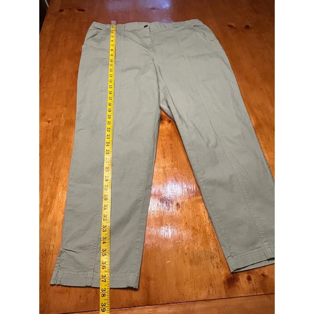 Ruby Rd Gorpcore Utility Sage Green Ripstop Cropped Pants Elastic Waist Capris